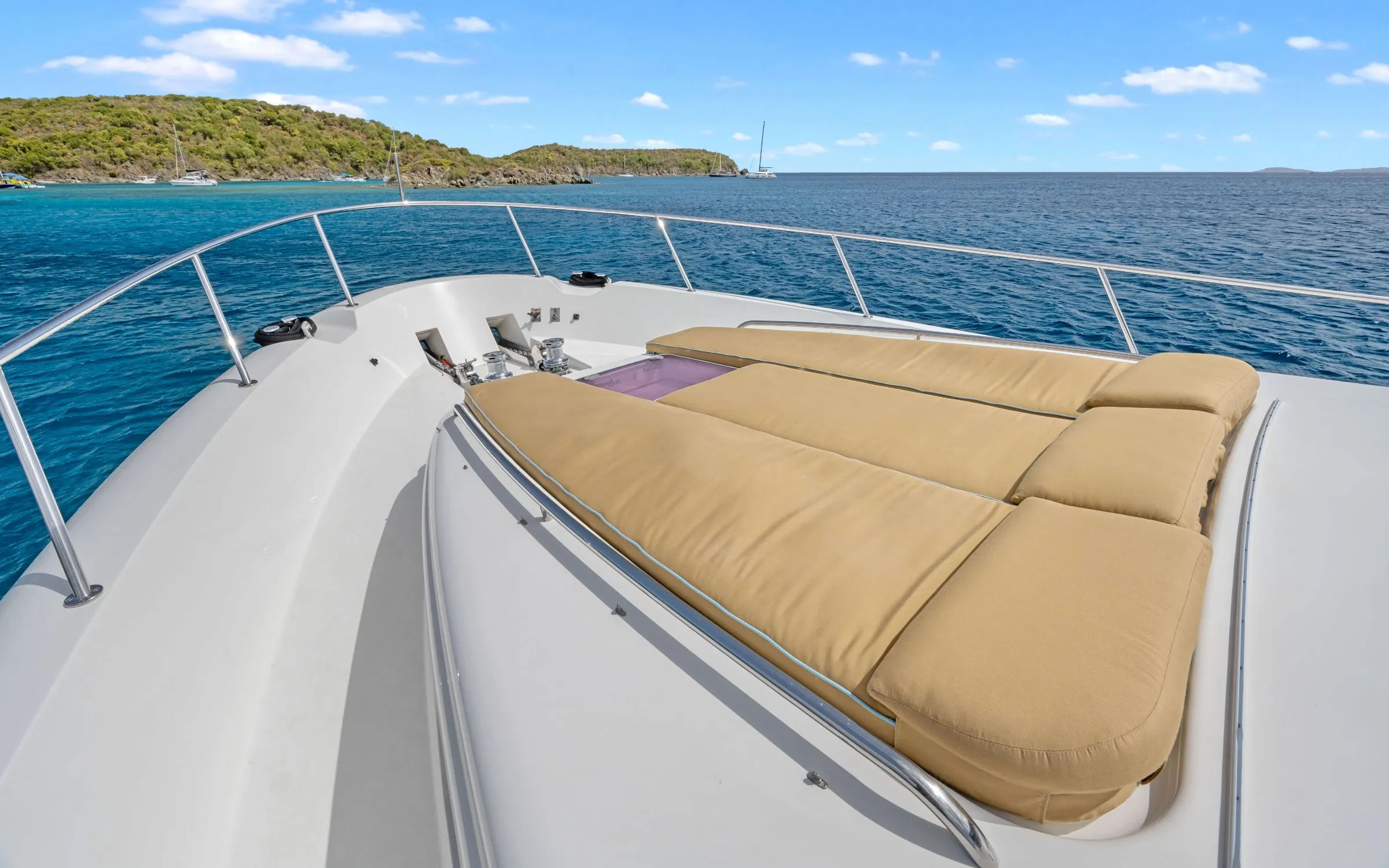 Bow sunpad
